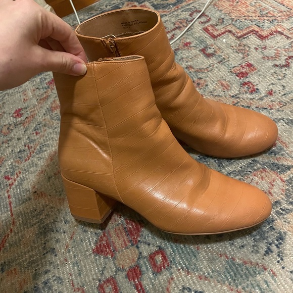 Urban Outfitters Ankle Boots - Picture 3 of 6